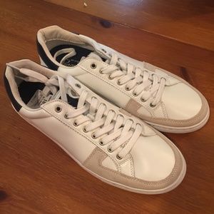 NWT Original Penguin White Men's Sneakers